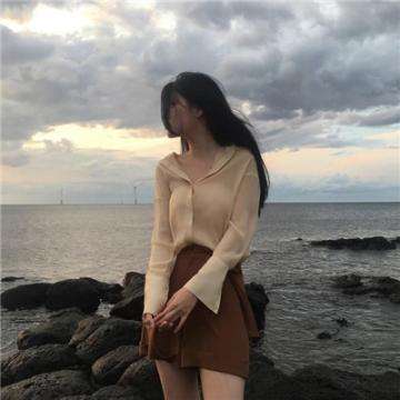 公职青年下班送外卖：脱下“长衫”出门，才发现很多人在“裸奔”